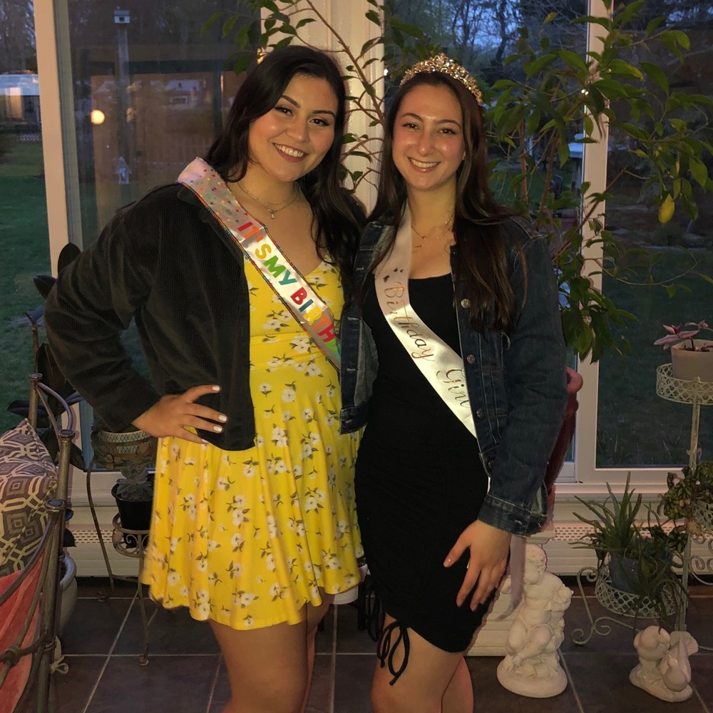 Meet your Posher, Ashley